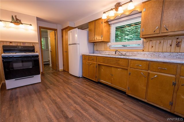 6415 Omphalius Road, Boston, NY 14033