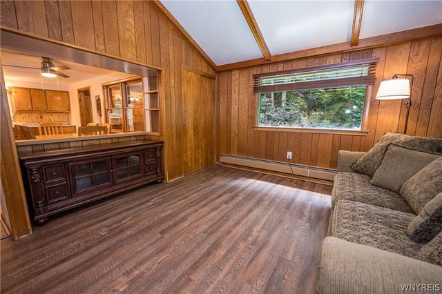 6415 Omphalius Road, Boston, NY 14033