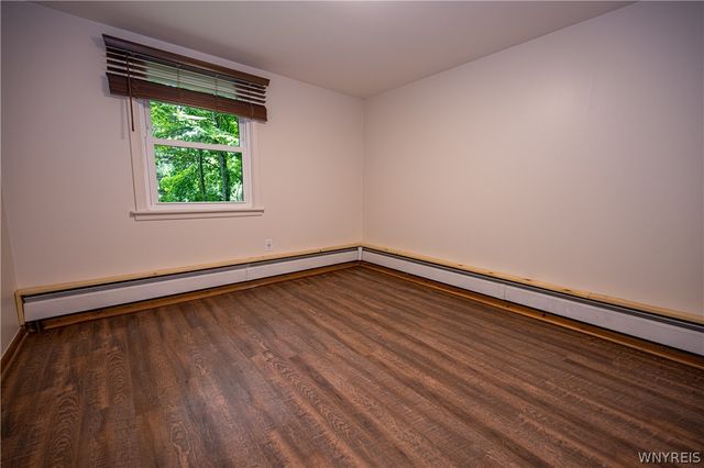 6415 Omphalius Road, Boston, NY 14033