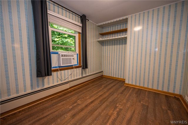 6415 Omphalius Road, Boston, NY 14033