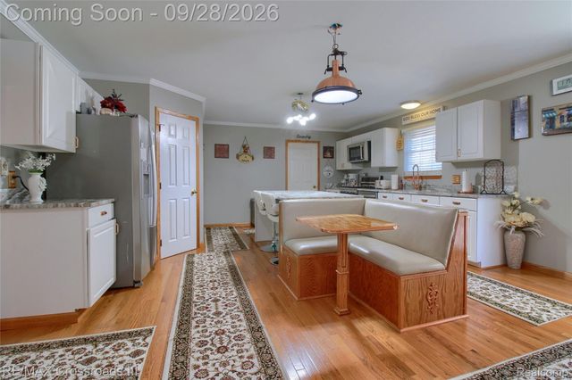 409 Breakwater Court, Belleville, MI 48111