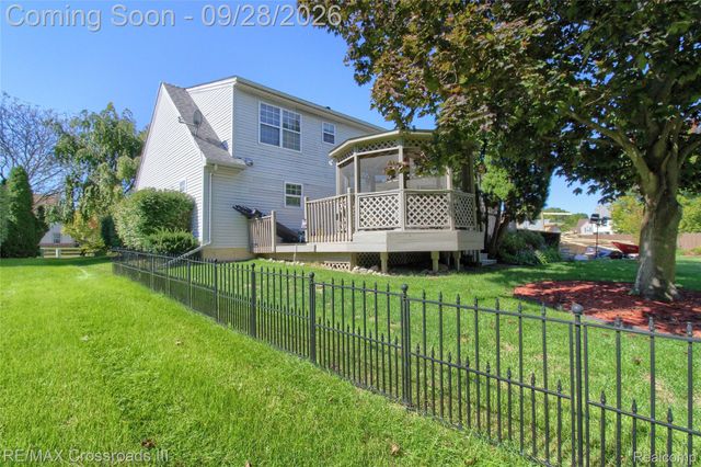 409 Breakwater Court, Belleville, MI 48111