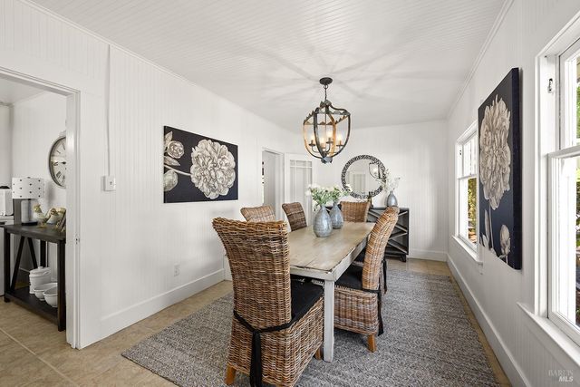 7357 Covey Rd, Forestville, CA 95436