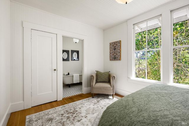 7357 Covey Rd, Forestville, CA 95436