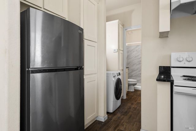 7357 Covey Rd, Forestville, CA 95436