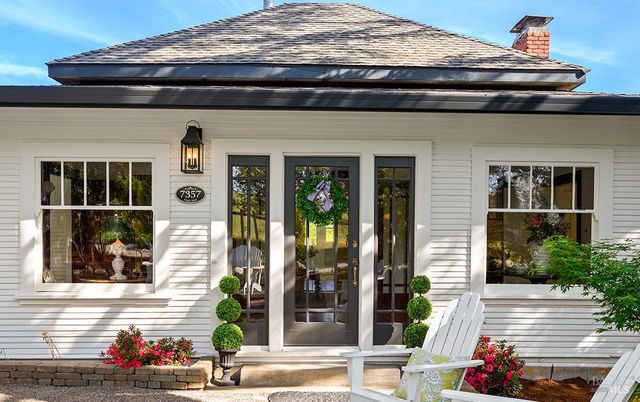 7357 Covey Rd, Forestville, CA 95436