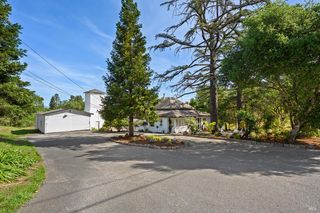7357 Covey Rd, Forestville, CA 95436