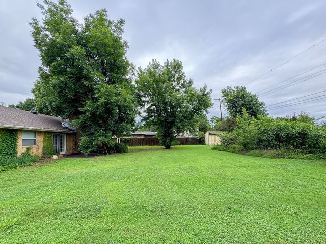 2709 Meadowbrook Drive, Norman, OK 73072