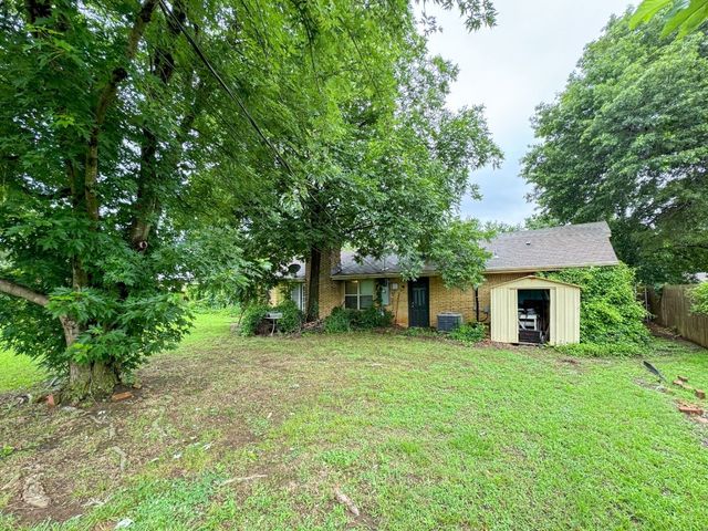 2709 Meadowbrook Drive, Norman, OK 73072
