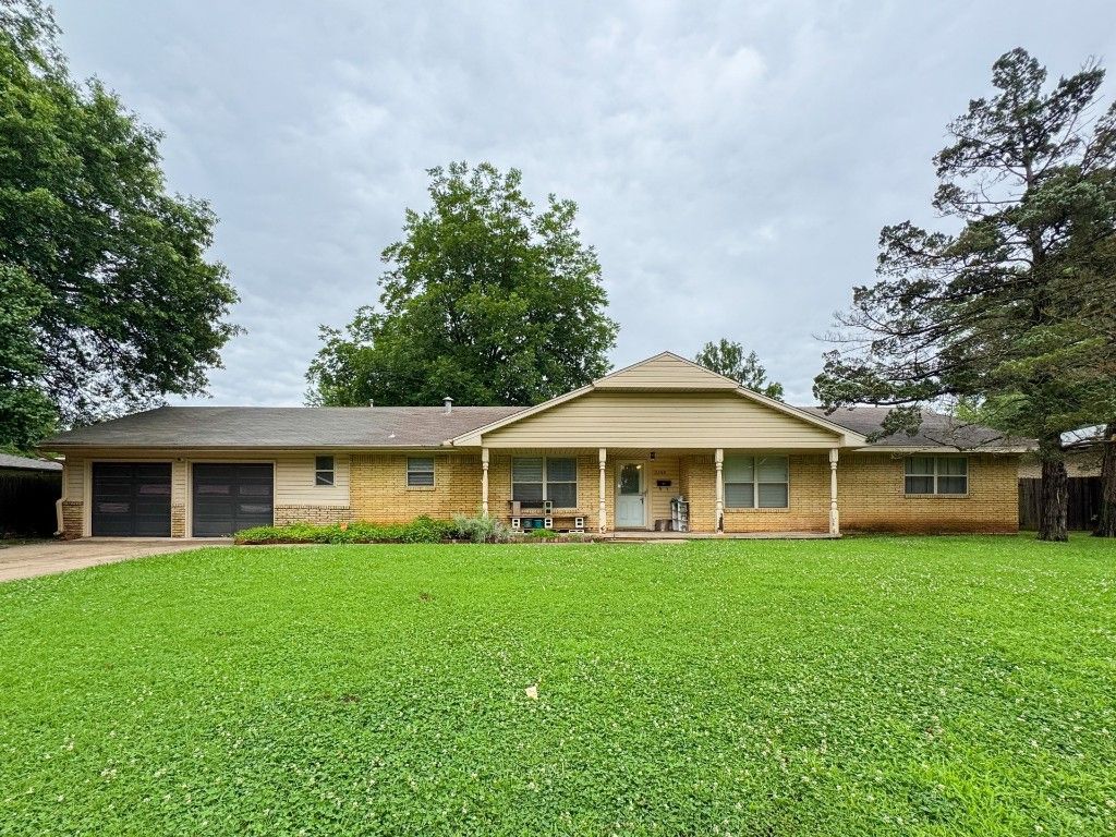 2709 Meadowbrook Drive, Norman, OK 73072