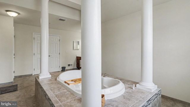 2700 WEARY CREEK CT, Bowie, MD 20716
