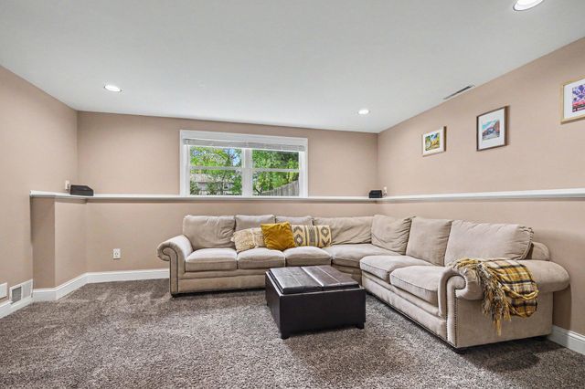1716 Woodlawn Avenue Se, City Of Grand Rapids, MI 49506