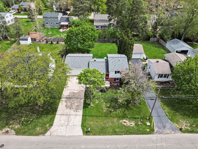 1716 Woodlawn Avenue Se, City Of Grand Rapids, MI 49506
