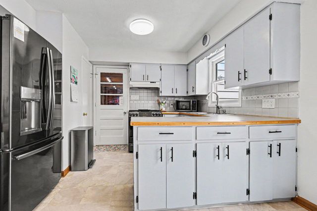 1716 Woodlawn Avenue Se, City Of Grand Rapids, MI 49506
