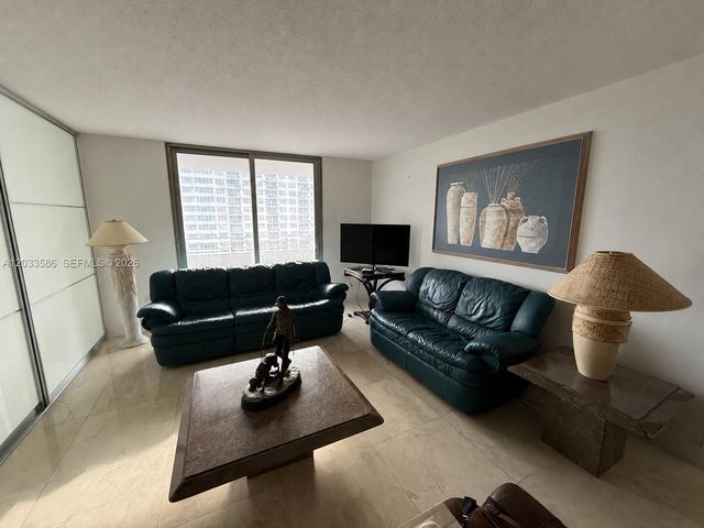 5555 Collins ave 9V, Miami Beach, FL 33140