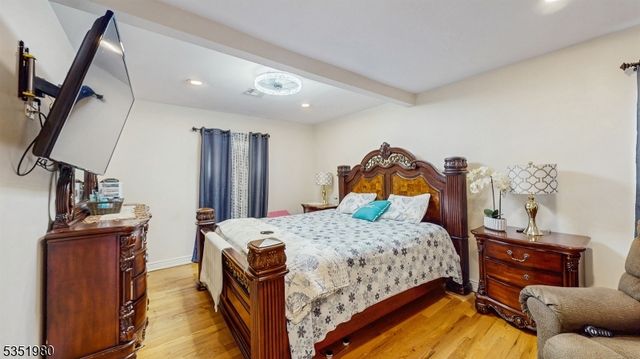 357 Haledon Ave, Haledon Boro, NJ 07508