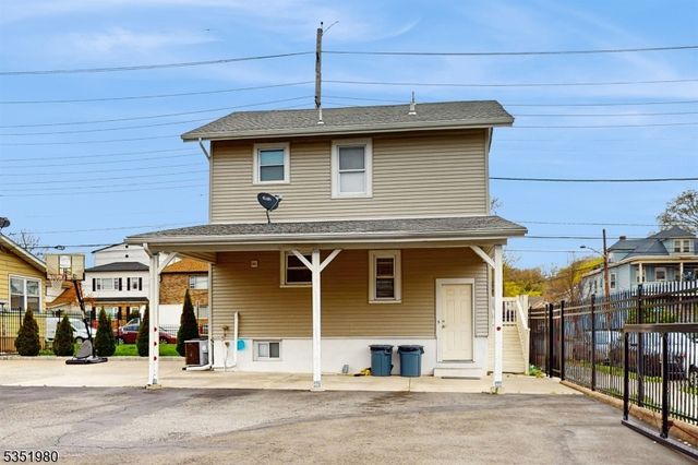 357 Haledon Ave, Haledon Boro, NJ 07508