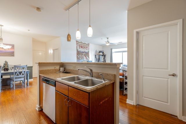 863 Flynn Street Apt 204, Chattanooga, TN 37403