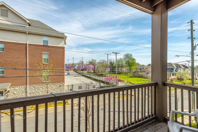 863 Flynn Street Apt 204, Chattanooga, TN 37403