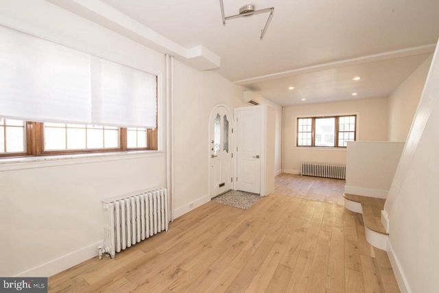 1224 S 7TH ST, Philadelphia, PA 19147