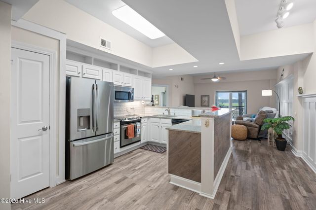 4100 Marsh Grove Lane 4304, Southport, NC 28461