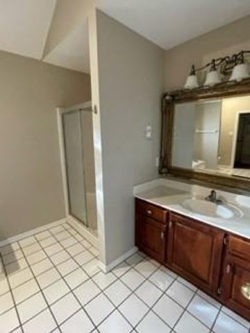 10380 Hunters Ridge Drive N, Mobile, AL 36695