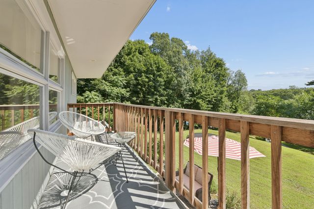 195 Willow Ave, Haverhill, MA 01835