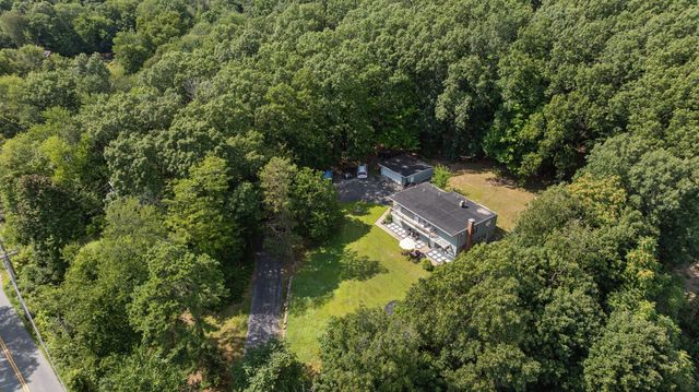 195 Willow Ave, Haverhill, MA 01835