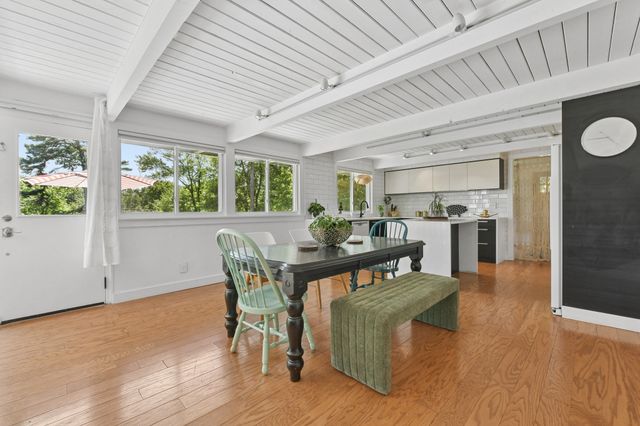 195 Willow Ave, Haverhill, MA 01835