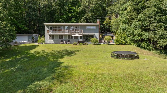 195 Willow Ave, Haverhill, MA 01835