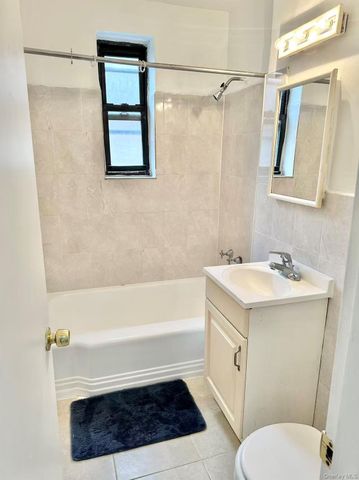 144-46 38th Avenue 2F, Flushing, NY 11354