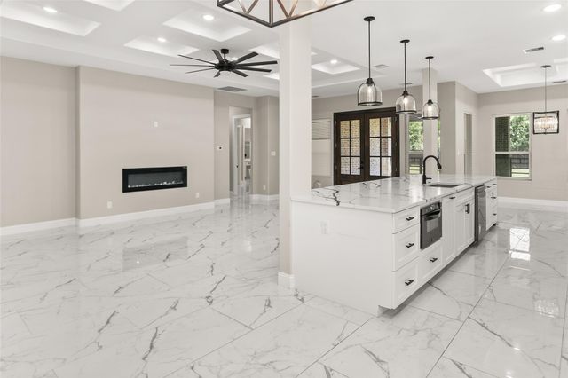 6019 Shirley Lane, Houston, TX 77396