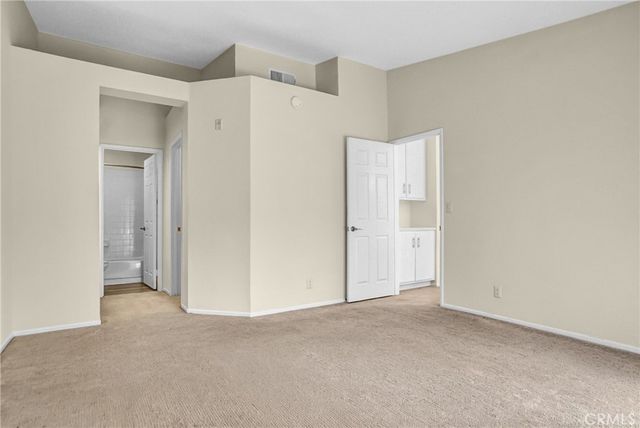 624 Indian Oak 106, Oak Park, CA 91377