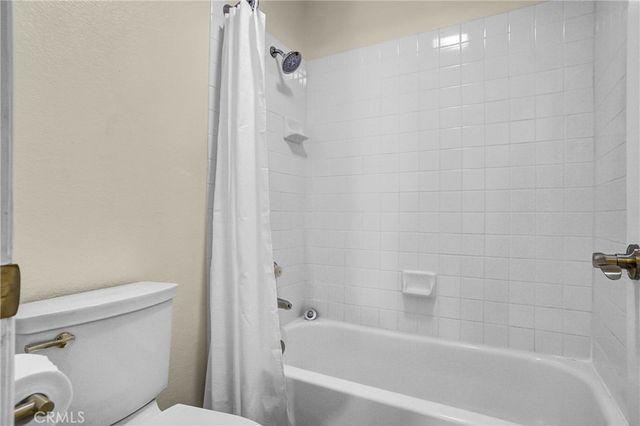 624 Indian Oak 106, Oak Park, CA 91377