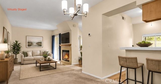 624 Indian Oak 106, Oak Park, CA 91377