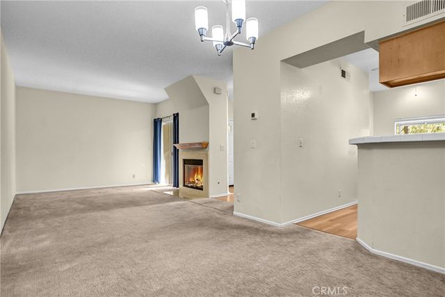 624 Indian Oak 106, Oak Park, CA 91377