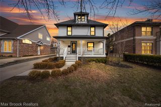 967 Ann Street, Birmingham, MI 48009