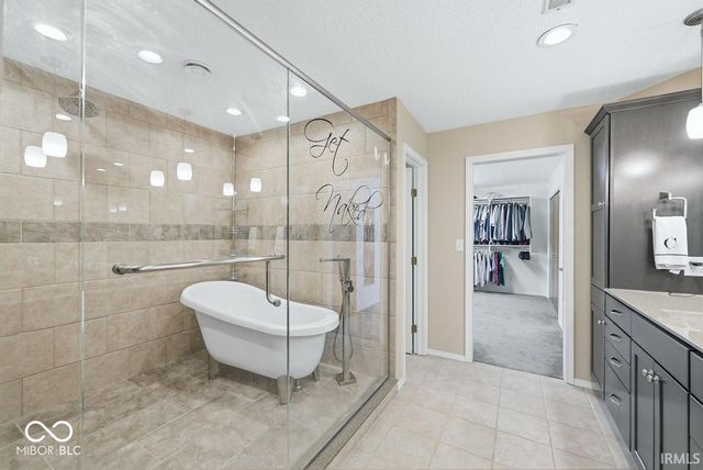 4701 N Weir Drive, Muncie, IN 47304