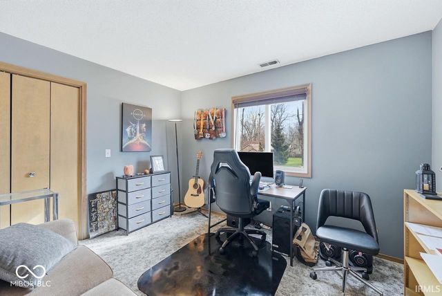 4701 N Weir Drive, Muncie, IN 47304