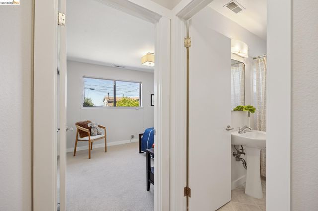 1879 Tulare Ave, Richmond, CA 94805