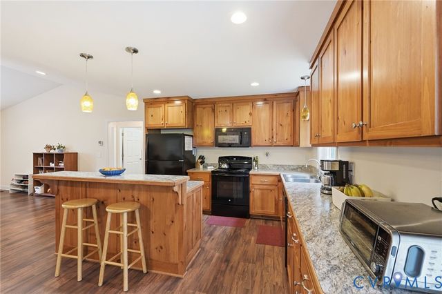 4937 Hurop Rd, Sandston, VA 23150