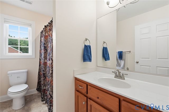 4937 Hurop Rd, Sandston, VA 23150