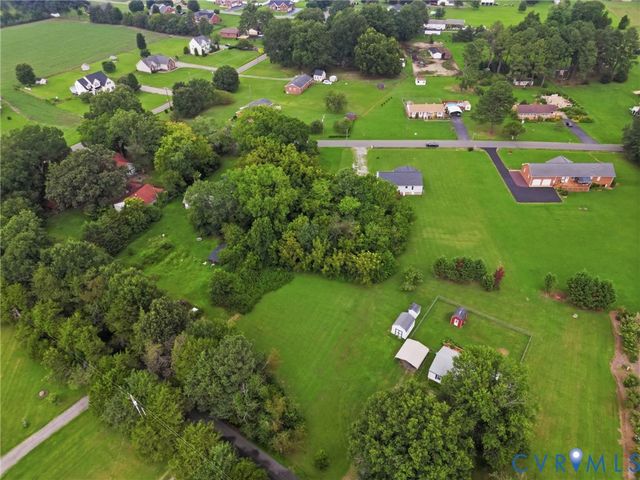 4937 Hurop Rd, Sandston, VA 23150
