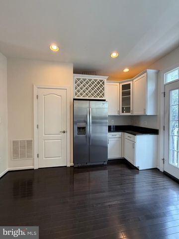 7476 RIDING MEADOW WAY, Manassas, VA 20111