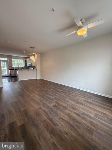 7476 RIDING MEADOW WAY, Manassas, VA 20111