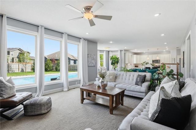 31191 W 165th Terrace, Gardner, KS 66030