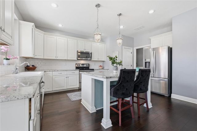 31191 W 165th Terrace, Gardner, KS 66030