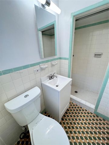 2652 SW 23rd Ave back, Miami, FL 33133