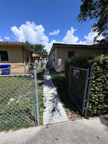 2652 SW 23rd Ave back, Miami, FL 33133