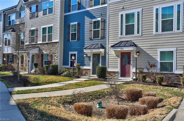 504 Clara LN, Virginia Beach, VA 23451